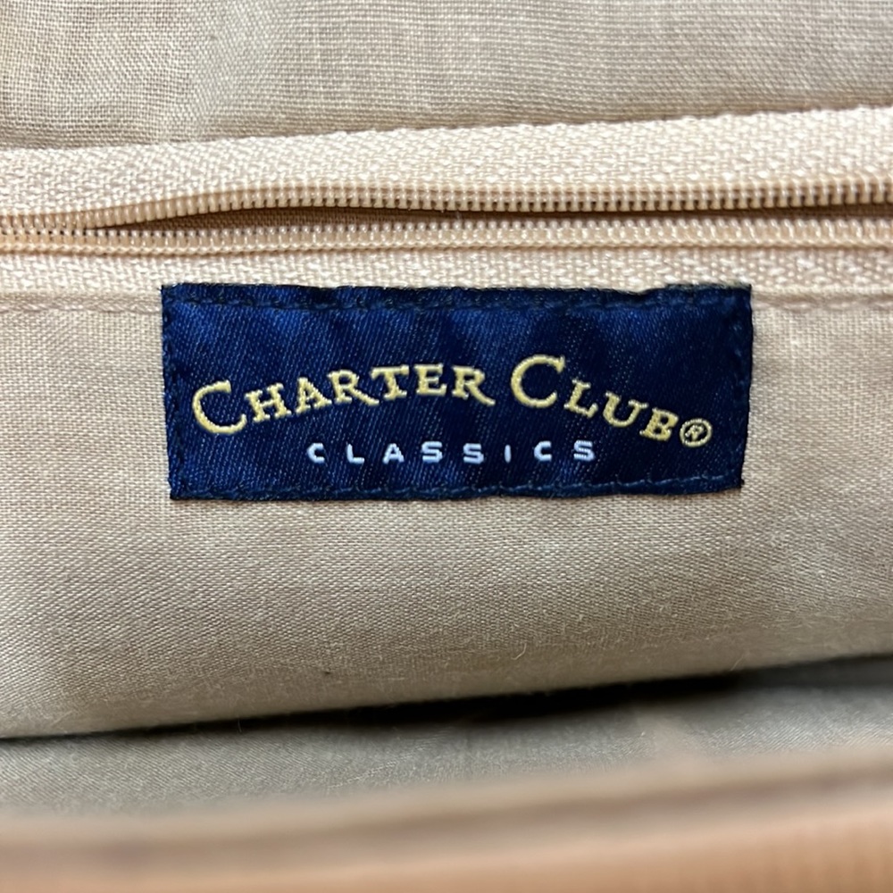 Handbag - Picture 6 of 6
